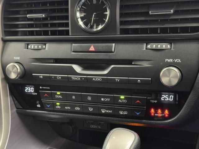 ＲＸ ＲＸ３００　Ｆスポーツ　記録簿　プリクラッシュ　ＡＷ　Ｂカメラ　ＡＣ１００Ｖ電源　ＥＴＣ車載器　オートクルーズ　横滑り防止装置　エアバック　ナビ＆ＴＶ　キーレス　Ｐシート　ＬＥＤヘッドランプ　オートエアコン　ＡＢＳ　全席ＰＷ（9枚目）