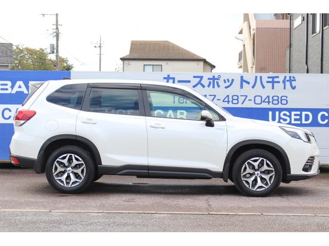 フォレスター ツーリング 1オーナー車 TVコントロールキット 2年間走行距離無制限保証付き 1オーナー車 全車速追従機能付きクルーズコントロール パナソニックナビゲーション フロントサイドバックカメラ ETC2.0 前後ドライブレコーダー カーゴステップパネル(12枚目)