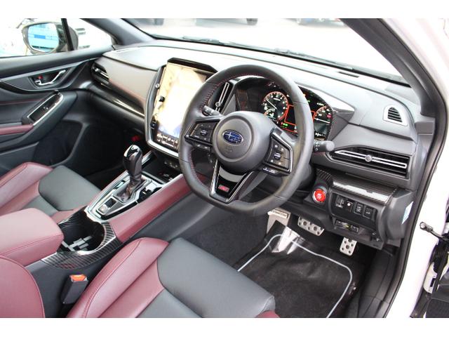 レヴォーグ ＳＴＩスポーツＲ　ＥＸ　１オーナー車　スバルらしい１台です！　２年間走行距離無制限保証付き　アイサイトＸ　１オーナー車　１１．６インチインフォメーションディスプレイ　ドライブレコーダー　フロントサイドバックカメラ　ＳＴＩパーツ多数装着あり（15枚目）