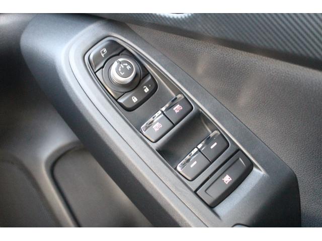 クロストレック リミテッド　社用車　１オーナー車　ＦＷＤ　ルーフレール装着車　２年間走行距離無制限保証付き　新世代アイサイト　１オーナー車　元社用車　１１．６インチインフォメーションディスプレイ　ＥＴＣ２．０　フロントサイドバックカメラ　ルーフレール（32枚目）