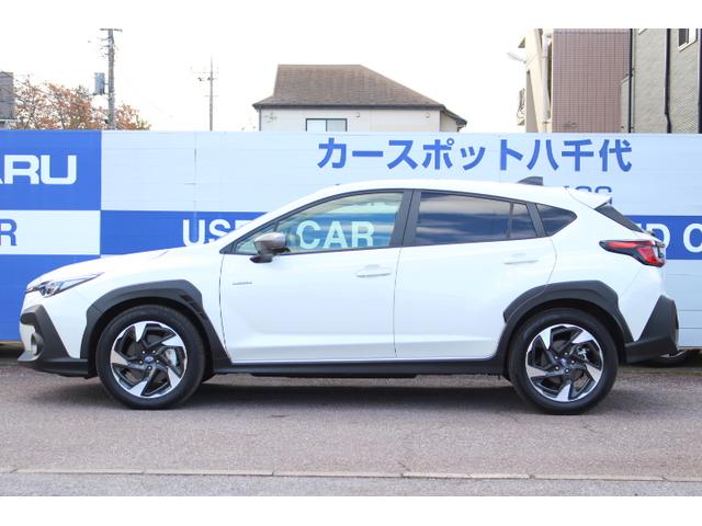 クロストレック リミテッド 1オーナー車 STIセンターマフラー! 2年間走行距離無制限保証付き 新世代アイサイト 1オーナー車 全車速追従機能付きクルーズコントロール 11.6インチインフォメーションディスプレイフロントサイドバックカメラ 前後ドラレコ(3枚目)