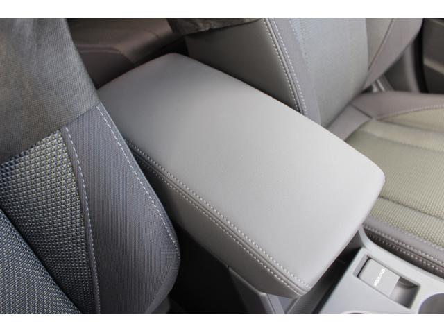 クロストレック リミテッド 1オーナー車 STIセンターマフラー! 2年間走行距離無制限保証付き 新世代アイサイト 1オーナー車 全車速追従機能付きクルーズコントロール 11.6インチインフォメーションディスプレイフロントサイドバックカメラ 前後ドラレコ(22枚目)