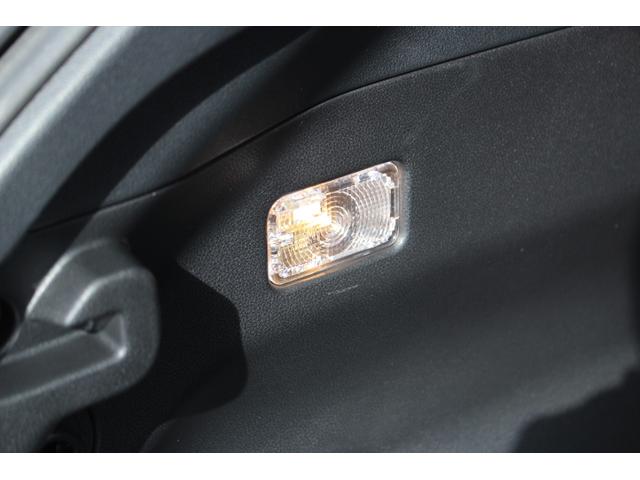 クロストレック リミテッド 1オーナー車 STIセンターマフラー! 2年間走行距離無制限保証付き 新世代アイサイト 1オーナー車 全車速追従機能付きクルーズコントロール 11.6インチインフォメーションディスプレイフロントサイドバックカメラ 前後ドラレコ(41枚目)