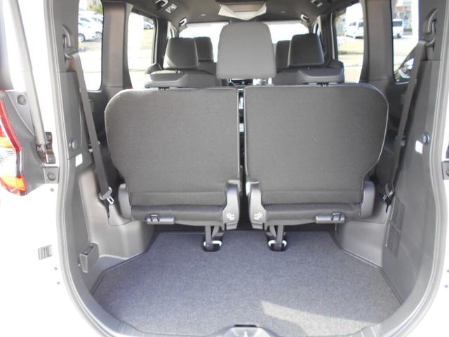 ノア ハイブリッドS-Z リアフリップダウンモニター(10枚目)