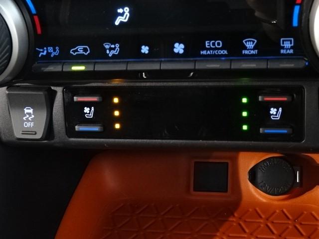 アドベンチャー 衝突軽減ブレーキ・走行20000km・フルセグSDナビ・Bカメラ・DVD再生・クルーズコントロールドライブレコーダー・シート合皮・シートヒーター・純正アルミ・スマートキー・LED・ETC・1オーナ(13枚目)