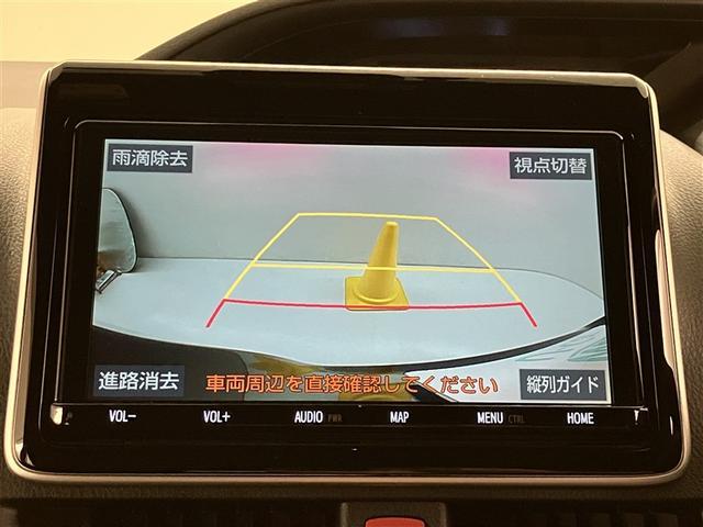 ノア ハイブリッドＧ　Ｒカメラ　スマートキー＆プッシュスタート　ＬＥＤへッドライト　地デジ　イモビライザー　記録簿有　Ｗエアコン　パワーウインドウ　アルミ　クルコン　エアバッグ　横滑り防止　ＤＶＤ再生機能　パワステ　ＡＢＳ（4枚目）