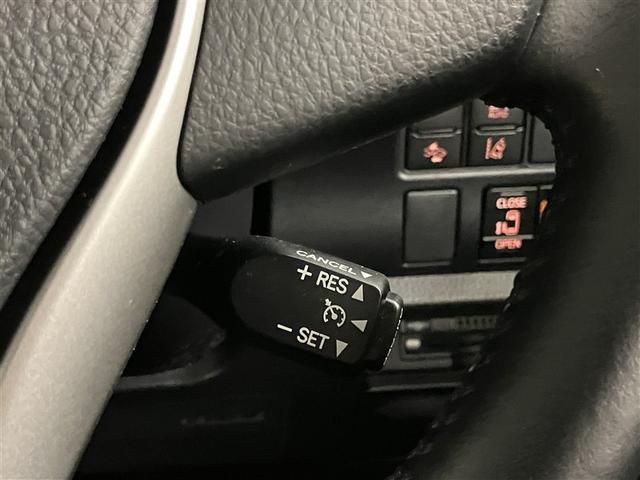 ノア ハイブリッドＧ　Ｒカメラ　スマートキー＆プッシュスタート　ＬＥＤへッドライト　地デジ　イモビライザー　記録簿有　Ｗエアコン　パワーウインドウ　アルミ　クルコン　エアバッグ　横滑り防止　ＤＶＤ再生機能　パワステ　ＡＢＳ（18枚目）