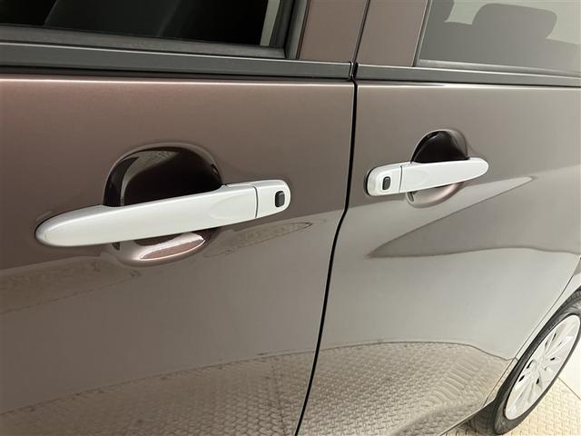 ルーミー X S エアバック 左パワースライド インテリキー パワーウィンドウ 記録簿付き アイドリングS バックカメラ ETC 横滑防止装置 マニュアルエアコン イモビライザー ワンセグTV AUX ダブルエアバッグ(33枚目)