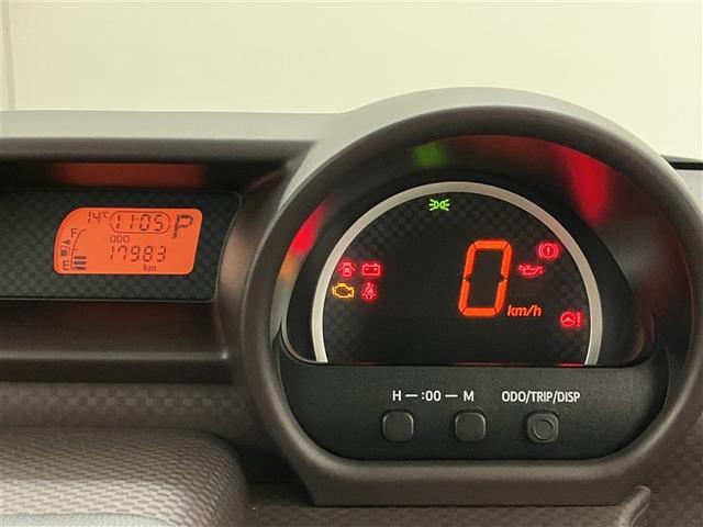 スペイド F 衝突被害軽減ブレーキ Bluetooth接続SDナビ バックカメラ アイドリングストップ 左側パワースライドドアー スマートキー ETC 横滑り防止システム AUX端子 盗難防止装置 ウォークスルー(12枚目)