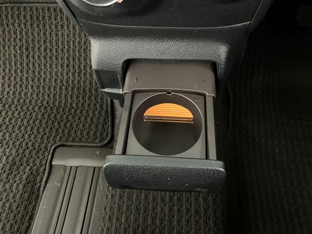 スペイド F 衝突被害軽減ブレーキ Bluetooth接続SDナビ バックカメラ アイドリングストップ 左側パワースライドドアー スマートキー ETC 横滑り防止システム AUX端子 盗難防止装置 ウォークスルー(22枚目)