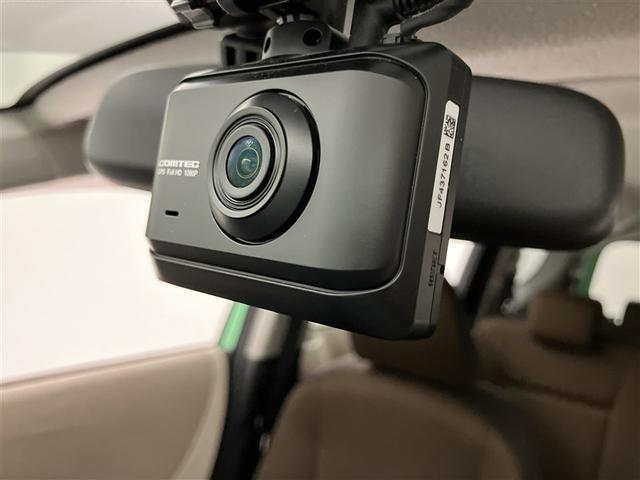 シエンタ G Bluetooth接続SDナビ 両側電動スライドドア バックカメラ スマートキープッシュスタート アイドリングS 1オ-ナ- ワンセグテレビ フルオートエアコン ETC キーフリーシステム ABS(5枚目)