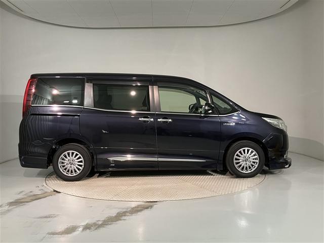 エスクァイア ハイブリッドGi 後席モニター 大画面Bluetooth接続SDナビ バックカメラ 両側電動スライドドア シートヒーター リアエアコン 地デジ LEDヘッドライト スマートキー DVD再生可 ドライブレコーダー(10枚目)