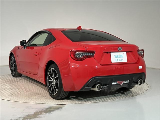 86 GT 6速マニュアル車 Bluetooth接続SDナビ AUX端子 1オナ 盗難防止 地デジ スマートキ- ETC VSA クルコン オートエアコン サイドSRS 助手席エアバッグ LEDヘッドライト(9枚目)