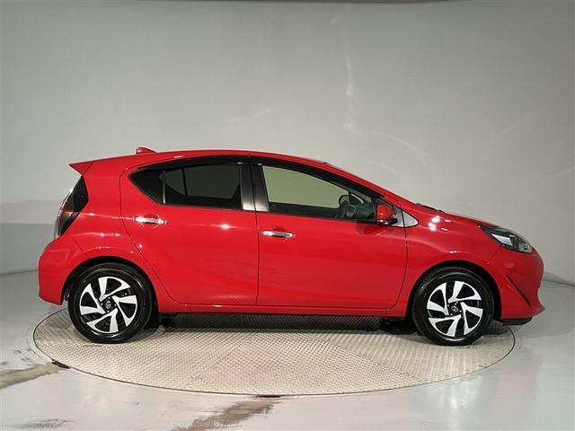 アクア Sスタイルブラック AUX端子 記録簿あり バックモニタ- ナビTV イモビライザー LEDライト スマートキープッシュスタート 1オーナー ETC付き Wエアバッグ キーフリ メモリーナビゲーション ドラレコ付き PS(10枚目)