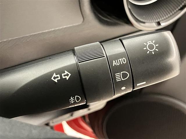 アクア Sスタイルブラック AUX端子 記録簿あり バックモニタ- ナビTV イモビライザー LEDライト スマートキープッシュスタート 1オーナー ETC付き Wエアバッグ キーフリ メモリーナビゲーション ドラレコ付き PS(20枚目)