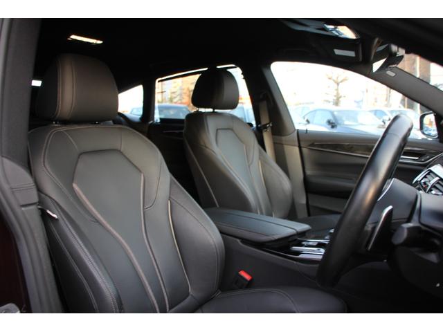 6シリーズ 630i グランツーリスモ Mスポーツ ワインレッド 全席ヒーター黒革 追従ACC HUD LEDヘッドライト オートハイビーム 液晶メーター リアシート電動可倒調整 360度カメラ タッチ画面対応ナビ 地デジTV Mspブレーキ 2年保証(4枚目)