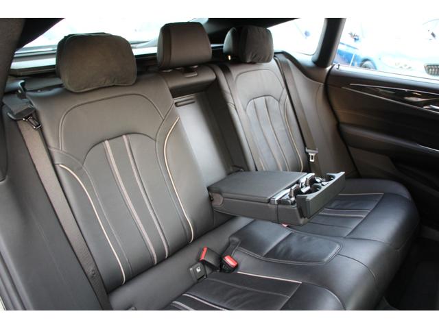 6シリーズ 630i グランツーリスモ Mスポーツ ワインレッド 全席ヒーター黒革 追従ACC HUD LEDヘッドライト オートハイビーム 液晶メーター リアシート電動可倒調整 360度カメラ タッチ画面対応ナビ 地デジTV Mspブレーキ 2年保証(7枚目)