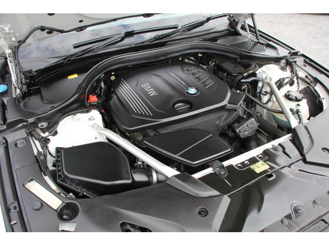 5シリーズ 523d Mスポーツ ハイラインパッケージ 全席ヒーター黒革 HUD 追従ACC ステアリングサポート 液晶メーター LEDヘッドライト オートハイビーム タッチ画面HDDナビ 地デジTV 360度カメラ 電動トランク スマートキー 2年保証(21枚目)