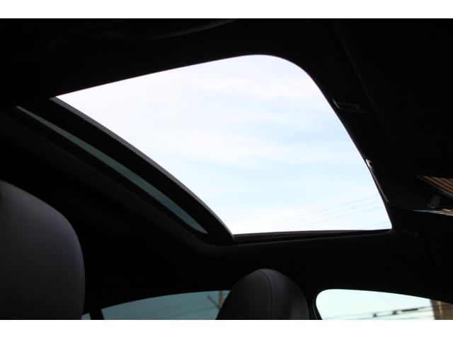 5シリーズ 523i Mスポーツ ハイラインパッケージ イノベーションP サンルーフ 全席ヒーター黒革 HUD ワイヤレス充電 ジェスチャーC 追従ACC LEDヘッドライト オートハイビーム 360度カメラ ディスプレイキー 電動トランク 2年保証(4枚目)