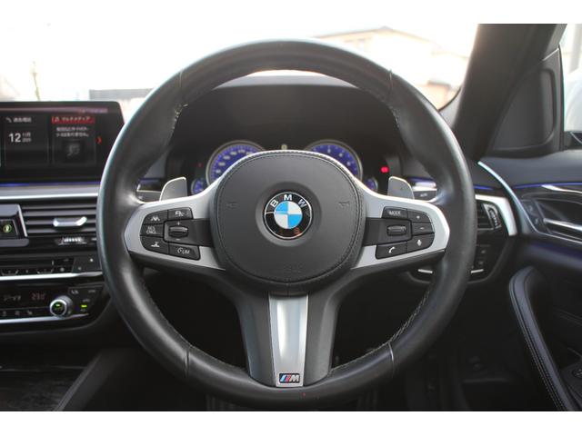 5シリーズ 523i Mスポーツ ハイラインパッケージ イノベーションP サンルーフ 全席ヒーター黒革 HUD ワイヤレス充電 ジェスチャーC 追従ACC LEDヘッドライト オートハイビーム 360度カメラ ディスプレイキー 電動トランク 2年保証(43枚目)
