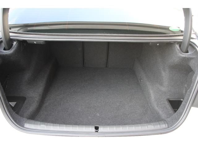 5シリーズ 523i Mスポーツ ハイラインパッケージ イノベーションP サンルーフ 全席ヒーター黒革 HUD ワイヤレス充電 ジェスチャーC 追従ACC LEDヘッドライト オートハイビーム 360度カメラ ディスプレイキー 電動トランク 2年保証(73枚目)