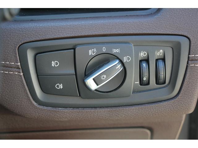 X1 xDrive 18d xライン ハイラインパッケージ 後期 フェイスリフト後 追従ACC ヒーター茶革 LEDヘッドライト&テール タッチ画面HDDナビ Pアシスト 衝突軽減ブレーキ 車線逸脱警告 歩行者警告 18AW スマートキー 電動シート 2年保証(50枚目)