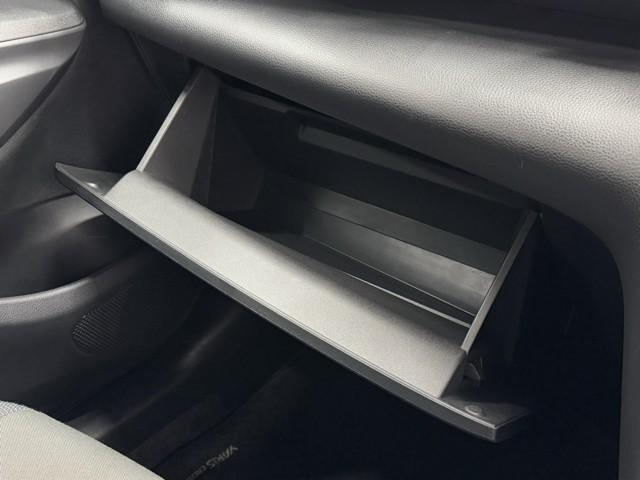 ヤリスクロス G ETC装備 リヤカメラ 点検記録簿 スマートエントリー イモビライザー オートエアコン アルミホイール キーレス パワーウィンドウ クルコン ABS ドライブレコーダー エアバッグ パワーステアリング(9枚目)