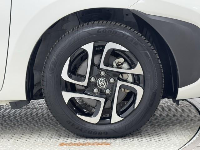 シエンタ Ｇ　クルーズＣ　盗難防止システム　試乗車　Ｗ電動ドア　ＬＥＤ　バックガイドモニター　ドライブレコーダー　フルセグＴＶ　ＡＡＣ　ＥＴＣ車載器　ＰＳ　エアＢ　ＰＷ　３列シート　キーフリー　ウォークスルー（19枚目）