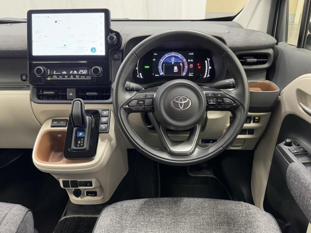 シエンタ ハイブリッドZ TSS エアバック アルミ キーレスエントリー ナビTV イモビライザー 整備記録簿 バックモニター LEDヘッドライト ETC車載器 横滑り防止 スマートキー オートエアコン サイドエアバッグ(4枚目)