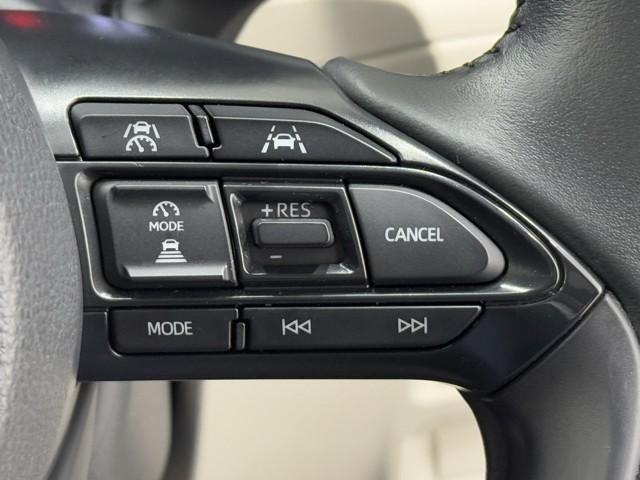 シエンタ ハイブリッドZ TSS エアバック アルミ キーレスエントリー ナビTV イモビライザー 整備記録簿 バックモニター LEDヘッドライト ETC車載器 横滑り防止 スマートキー オートエアコン サイドエアバッグ(10枚目)