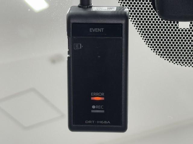 Ｃ－ＨＲ Ｇ　モード　ネロ　セーフティプラス　ＰＣＳ　点検記録簿　盗難防止　Ｒカメラ　ＬＥＤライト　アイドリングストップ　アルミ　クルーズＣ　エアバッグ　ＡＢＳ　ナビ　スマートキ－　ＥＴＣ車載器　キーフリー　オートエアコン　横滑り防止　ドラレコ（8枚目）