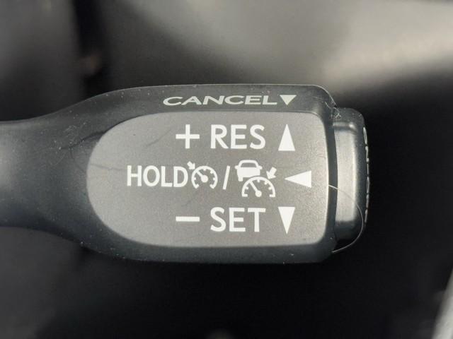 Ｃ－ＨＲ Ｇ　モード　ネロ　セーフティプラス　ＰＣＳ　点検記録簿　盗難防止　Ｒカメラ　ＬＥＤライト　アイドリングストップ　アルミ　クルーズＣ　エアバッグ　ＡＢＳ　ナビ　スマートキ－　ＥＴＣ車載器　キーフリー　オートエアコン　横滑り防止　ドラレコ（9枚目）