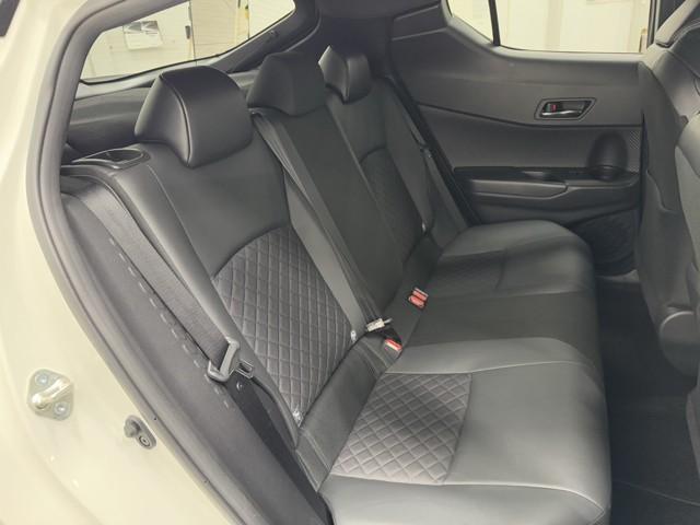 Ｃ－ＨＲ Ｇ　モード　ネロ　セーフティプラス　ＰＣＳ　点検記録簿　盗難防止　Ｒカメラ　ＬＥＤライト　アイドリングストップ　アルミ　クルーズＣ　エアバッグ　ＡＢＳ　ナビ　スマートキ－　ＥＴＣ車載器　キーフリー　オートエアコン　横滑り防止　ドラレコ（15枚目）