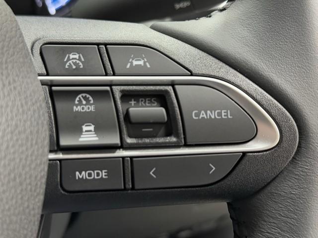 ヴォクシー ハイブリッドS-Z パワーウィンドウ DVD再生機能 インテリキー 横滑防止装置 地デジTV アクティブクルーズコントロール フルオートエアコン リアカメラ エアバッグ ABS 100V充電 ナビTV WAC キーレス(13枚目)