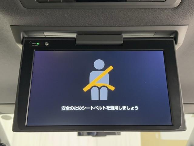 ヴォクシー ハイブリッドＺＳ　煌ＩＩＩ　ドライブレコーダ　アイドリングストップ　地デジＴＶ　リヤカメラ　Ｗエアコン　スマートキー　ミュージックプレイヤー接続可　ＤＶＤ再生可　クルコン　ＶＳＣ　キーレス　アルミホイール　ナビ＆ＴＶ　ＥＴＣ（15枚目）