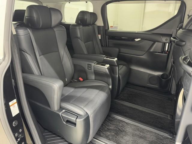 アルファード ２．５Ｓ　Ｃパッケージ　両電動ドア　Ｂモニタ　定期点検記録簿　ナビ　パノラマルーフ　リアオートエアコン　横滑り防止　クルコン　ＡＣ１００Ｖ電源　セキュリティ　ＥＴＣ車載器　ＬＥＤヘッドライト　スマートキー　エアコン　ＷエアＢ（18枚目）