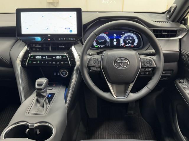 ハリアーハイブリッド Ｚ　レザーパッケージ　パノラマサンルーフ　地デジ　横滑防止　盗難防止システム　Ｂモニター　革　ＬＥＤライト　パワーウィンドウ　クルコン　スマートキ－　助手席エアバック　パワーシート　エアバッグ　点検記録簿　オートエアコン（4枚目）