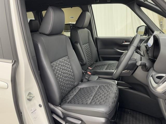 ヴォクシー ハイブリッドS-Z パワーウィンドウ DVD再生機能 インテリキー 横滑防止装置 地デジTV アクティブクルーズコントロール フルオートエアコン リアカメラ エアバッグ ABS 100V充電 ナビTV WAC キーレス(15枚目)