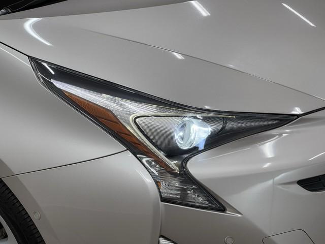 プリウス Aプレミアム ツーリングセレクション 横滑り防止機能 皮シート 運転席パワーシート エアコン パワーウィンドウ ナビ&TV アイドリングストップ LEDライト 盗難防止装置 スマートキー&プッシュスタート キーレス ETC アルミホイール(19枚目)