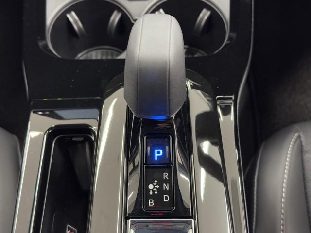 プリウス Z リアカメラ プリクラッシュ PWシート メモリナビ AC100V電源 LEDランプ ナビ・TV オートクルーズ アルミホイール ドライブレコーダ AC 運転席エアバッグ 横滑り防止装置 ETC付(11枚目)