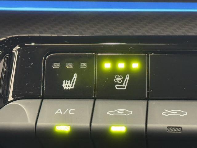 プリウス Z リアカメラ プリクラッシュ PWシート メモリナビ AC100V電源 LEDランプ ナビ・TV オートクルーズ アルミホイール ドライブレコーダ AC 運転席エアバッグ 横滑り防止装置 ETC付(14枚目)