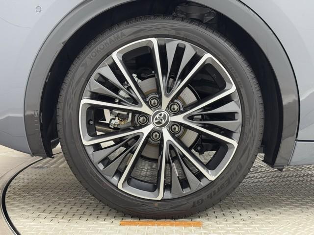 プリウス Z リアカメラ プリクラッシュ PWシート メモリナビ AC100V電源 LEDランプ ナビ・TV オートクルーズ アルミホイール ドライブレコーダ AC 運転席エアバッグ 横滑り防止装置 ETC付(19枚目)