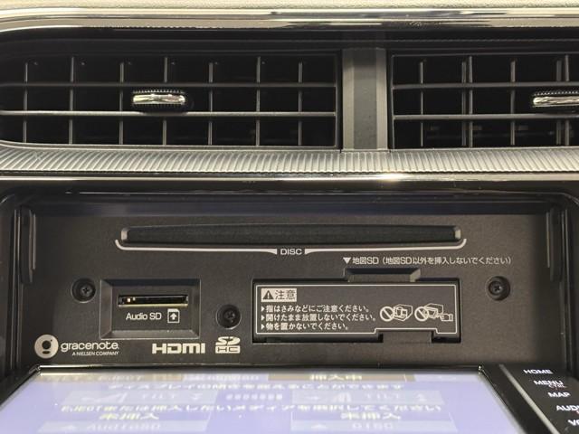 アクア Ｓスタイルブラック　ＡＵＸ端子　ＥＣＯモード　記録簿あり　バックモニタ－　地デジフルセグ　ナビＴＶ　イモビライザー　ＬＥＤライト　スマートキープッシュスタート　アルミホイール　ＥＴＣ付き　Ｗエアバッグ　キーフリ　ＡＢＳ（10枚目）