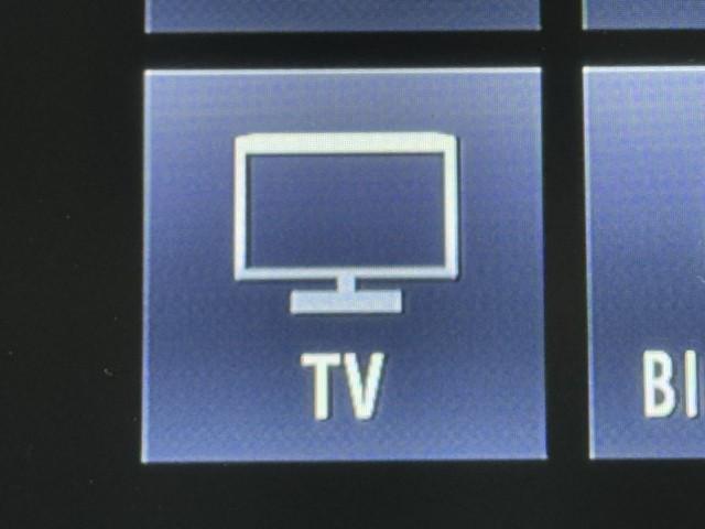 ヴェルファイアハイブリッド Ｖ　ＬＥＤライト　電動シート　クルーズコントロール　スマートキー　ＤＶＤ再生　４ＷＤ　ドラレコ　ナビ・ＴＶ　３列シート　盗難防止システム　エアバッグ　オートエアコン　メモリーナビ　アルミホイール　キーレス（8枚目）