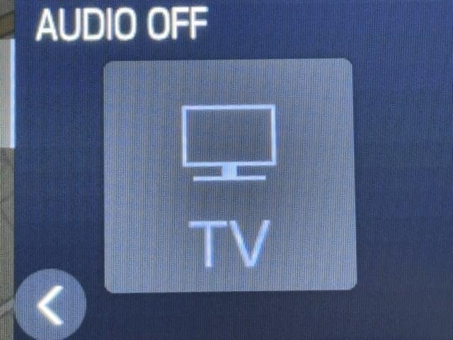 カローラツーリング ハイブリッド S インテリジェントクリアランスソナー ドラレコ付き Rカメラ AAC LEDライト メディアプレイヤー接続 横滑防止装置 整備記録簿 クルコン ETC車載器 ナビ&TV キーフリーシステム スマートキー(8枚目)