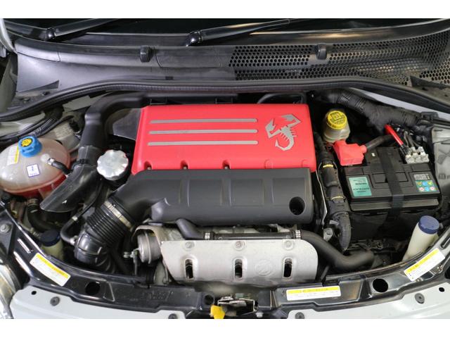 アバルト595C ツーリズモ ツーリズモ(4名) サンルーフ 黒革シート TFTメーター androidナビ バックカメラ ドライブレコーダー HIDヘッドライト ECU コーナーセンサー(4枚目)