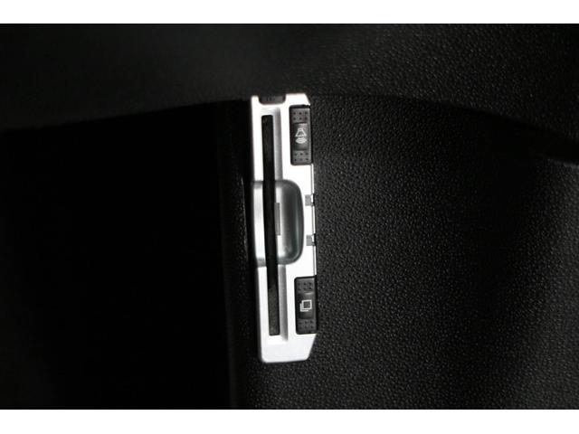 アバルト595C ツーリズモ ツーリズモ(4名) サンルーフ 黒革シート TFTメーター androidナビ バックカメラ ドライブレコーダー HIDヘッドライト ECU コーナーセンサー(29枚目)