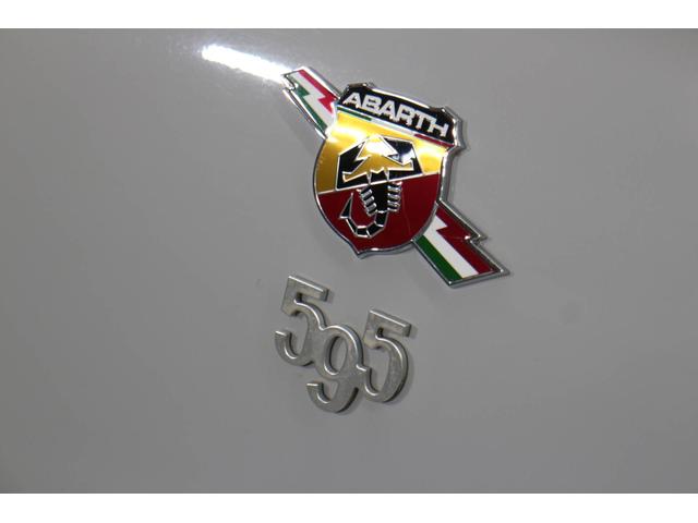アバルト595C ツーリズモ ツーリズモ(4名) サンルーフ 黒革シート TFTメーター androidナビ バックカメラ ドライブレコーダー HIDヘッドライト ECU コーナーセンサー(33枚目)