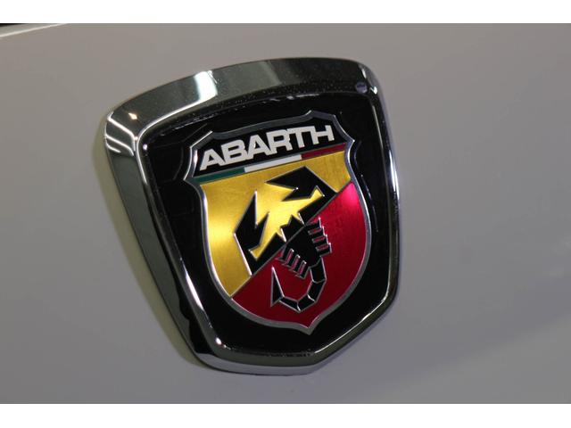 アバルト595C ツーリズモ ツーリズモ(4名) サンルーフ 黒革シート TFTメーター androidナビ バックカメラ ドライブレコーダー HIDヘッドライト ECU コーナーセンサー(35枚目)