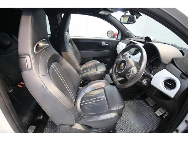 アバルト595C ツーリズモ ツーリズモ(4名) サンルーフ 黒革シート TFTメーター androidナビ バックカメラ ドライブレコーダー HIDヘッドライト ECU コーナーセンサー(42枚目)